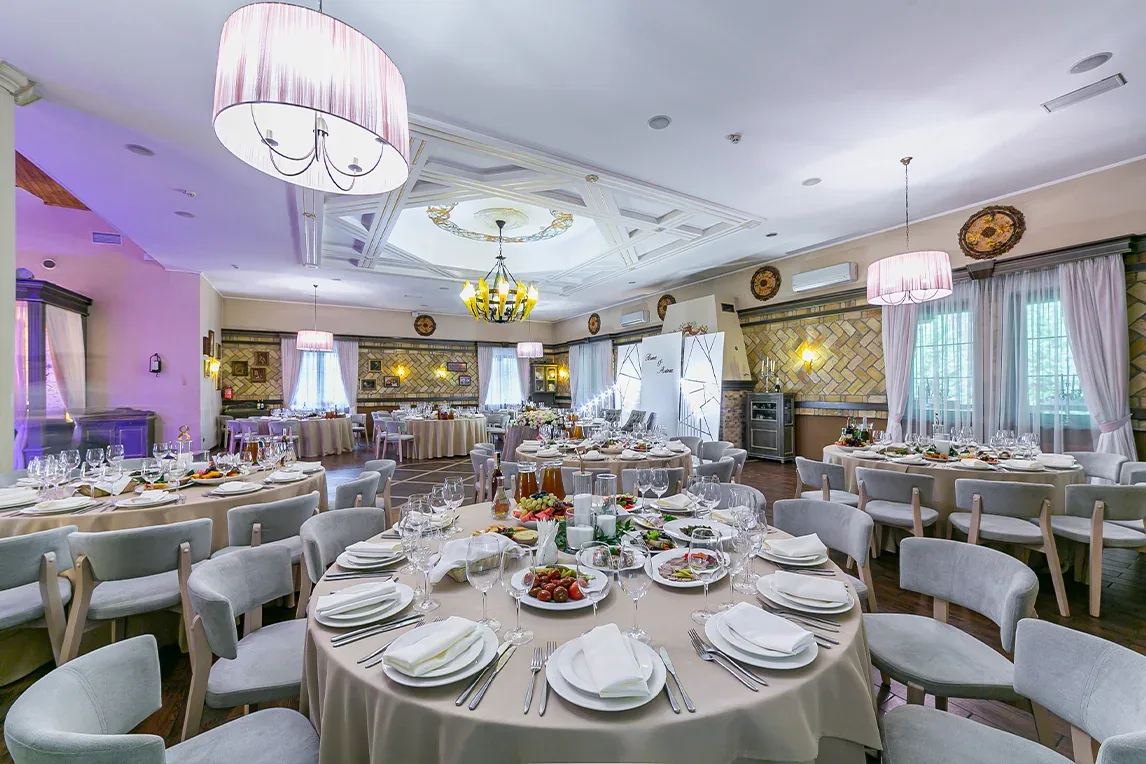 Обеденный зал Villa Vita для банкета